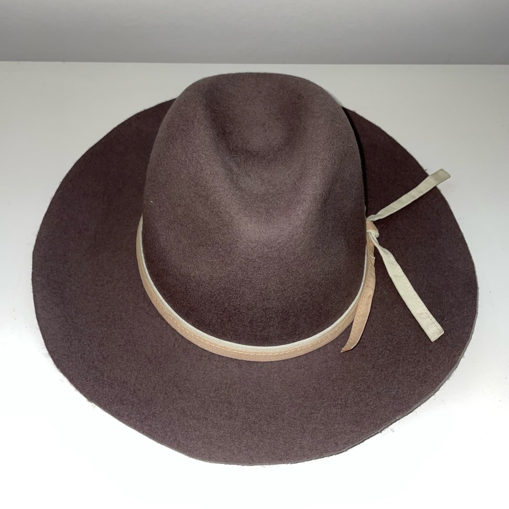 Elegant Brown Women's Fedora